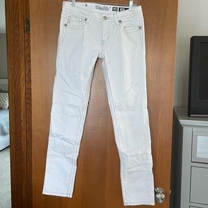 White Miss Me skinny jeans size 30